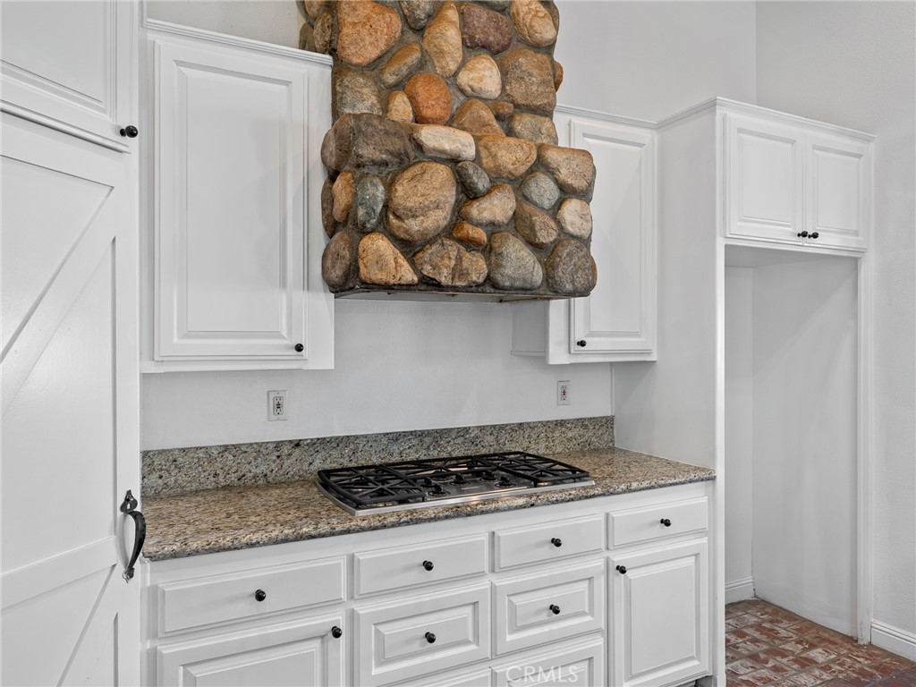 Hesperia, California, 92344, United States, 5 Bedrooms Bedrooms, ,3 BathroomsBathrooms,Residential,For Sale,1996826