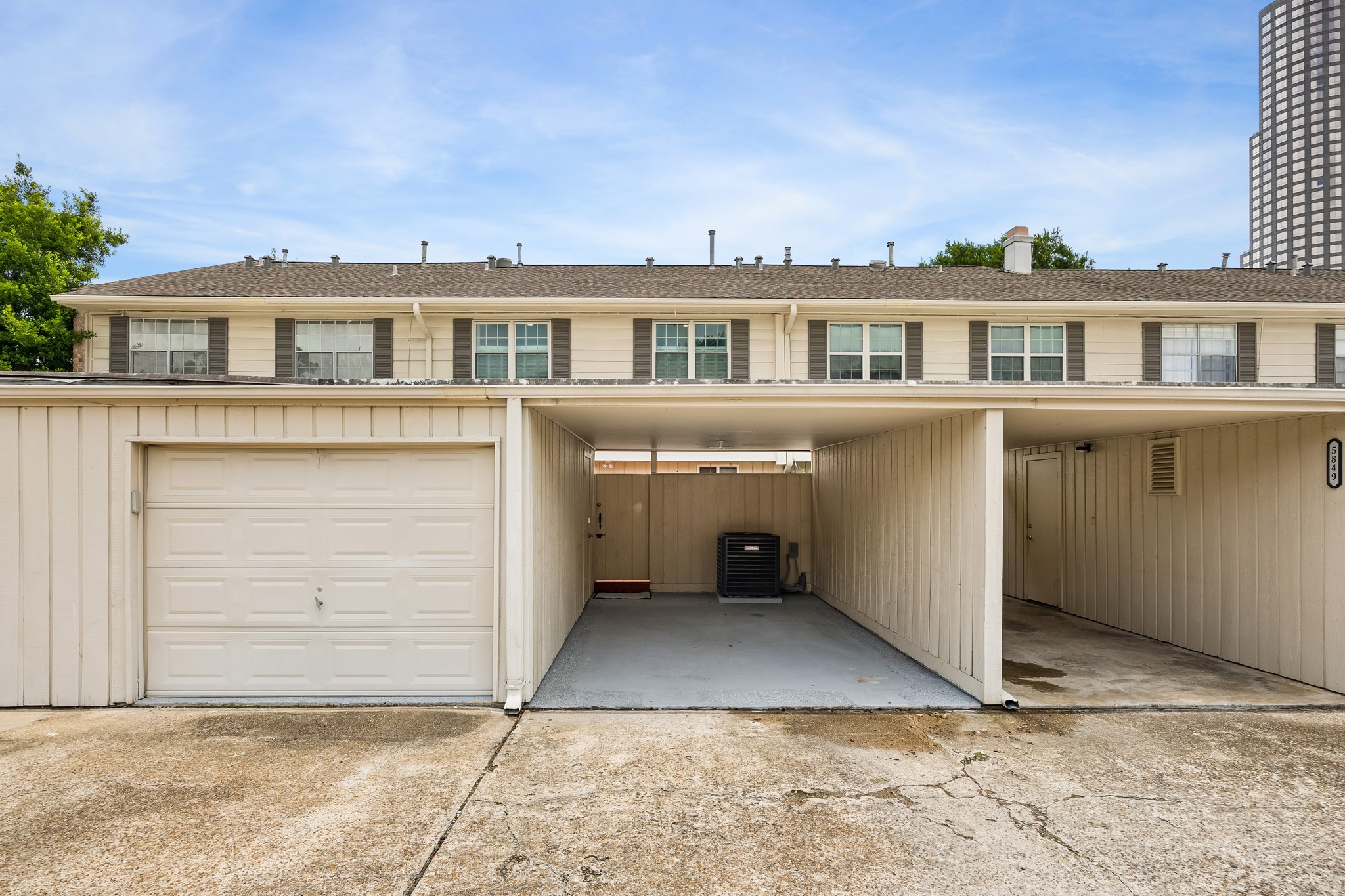  5851 Doliver Drive #22 - 物件實景