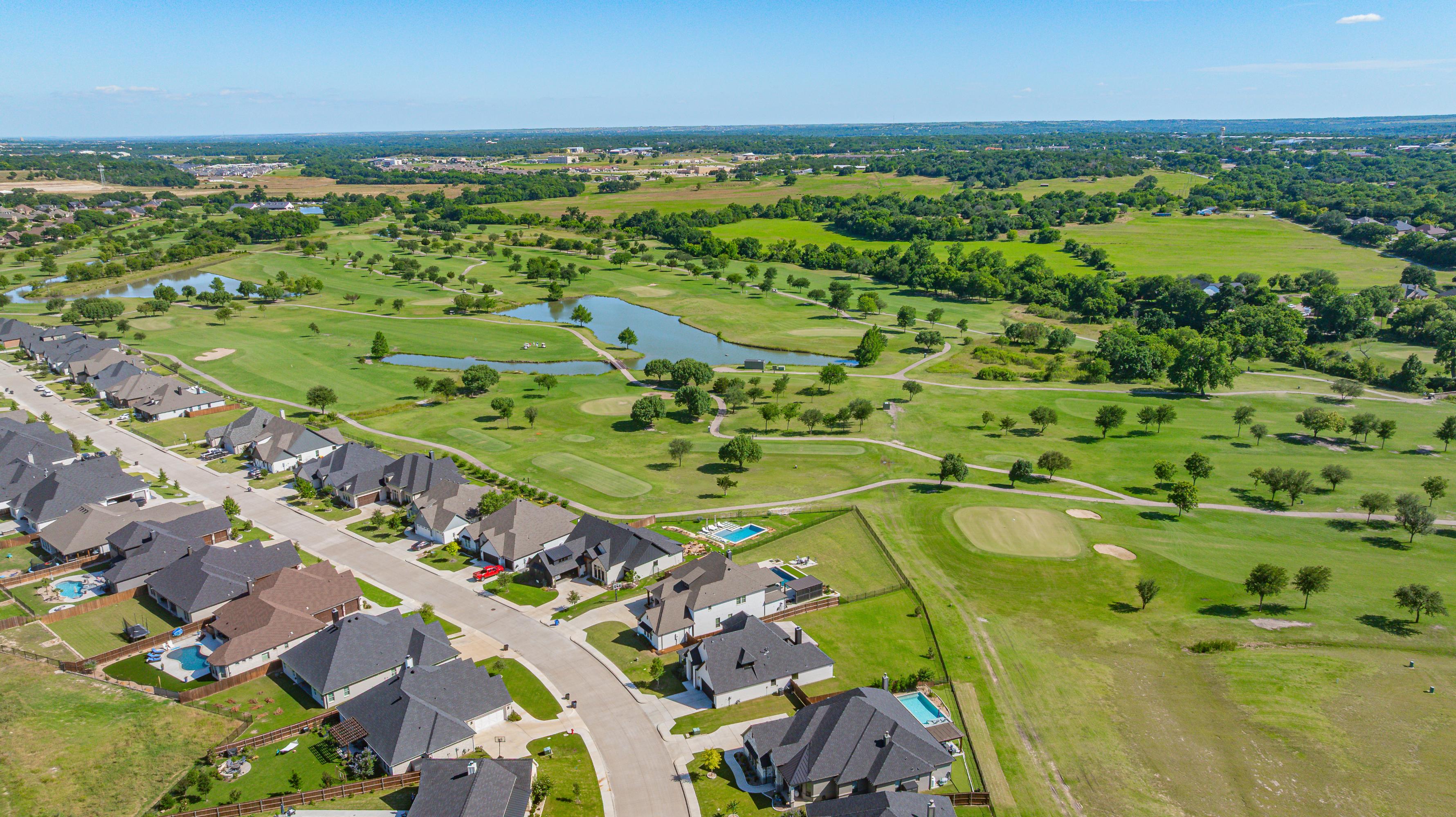  1349 Crown Valley Drive, Weatherford, TX, 76087 - 物件實景