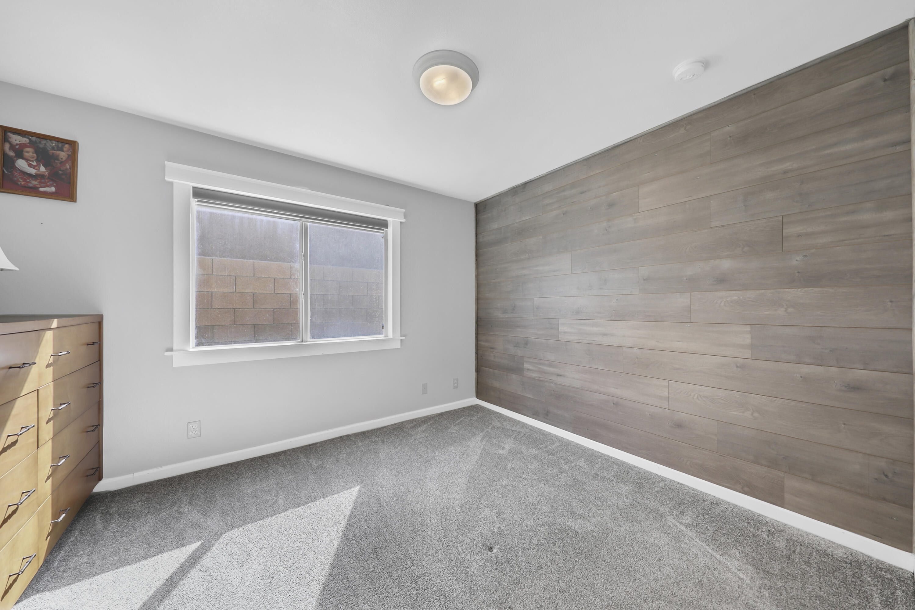 Indio, California, 92201, United States, 4 Bedrooms Bedrooms, ,3 BathroomsBathrooms,Residential,For Sale,1950105