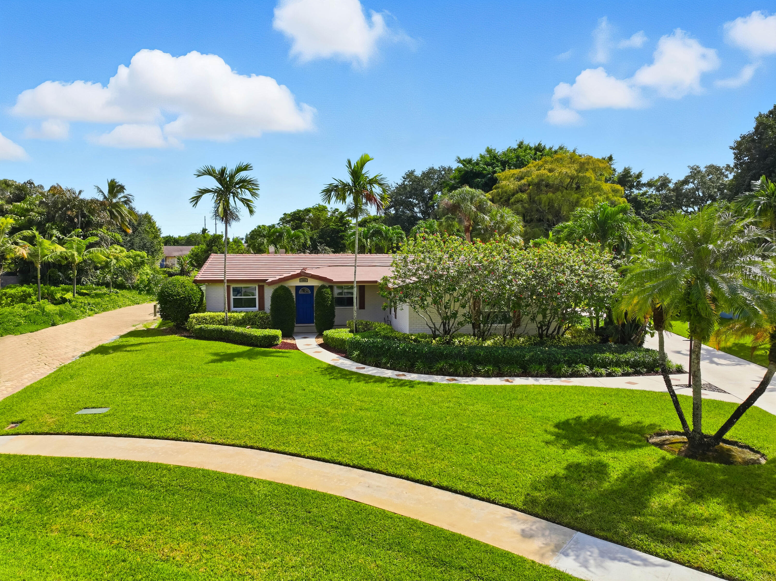 Royal Palm Beach, Florida, 33411, United States, 3 Bedrooms Bedrooms, ,3 BathroomsBathrooms,Residential,For Sale,1970121