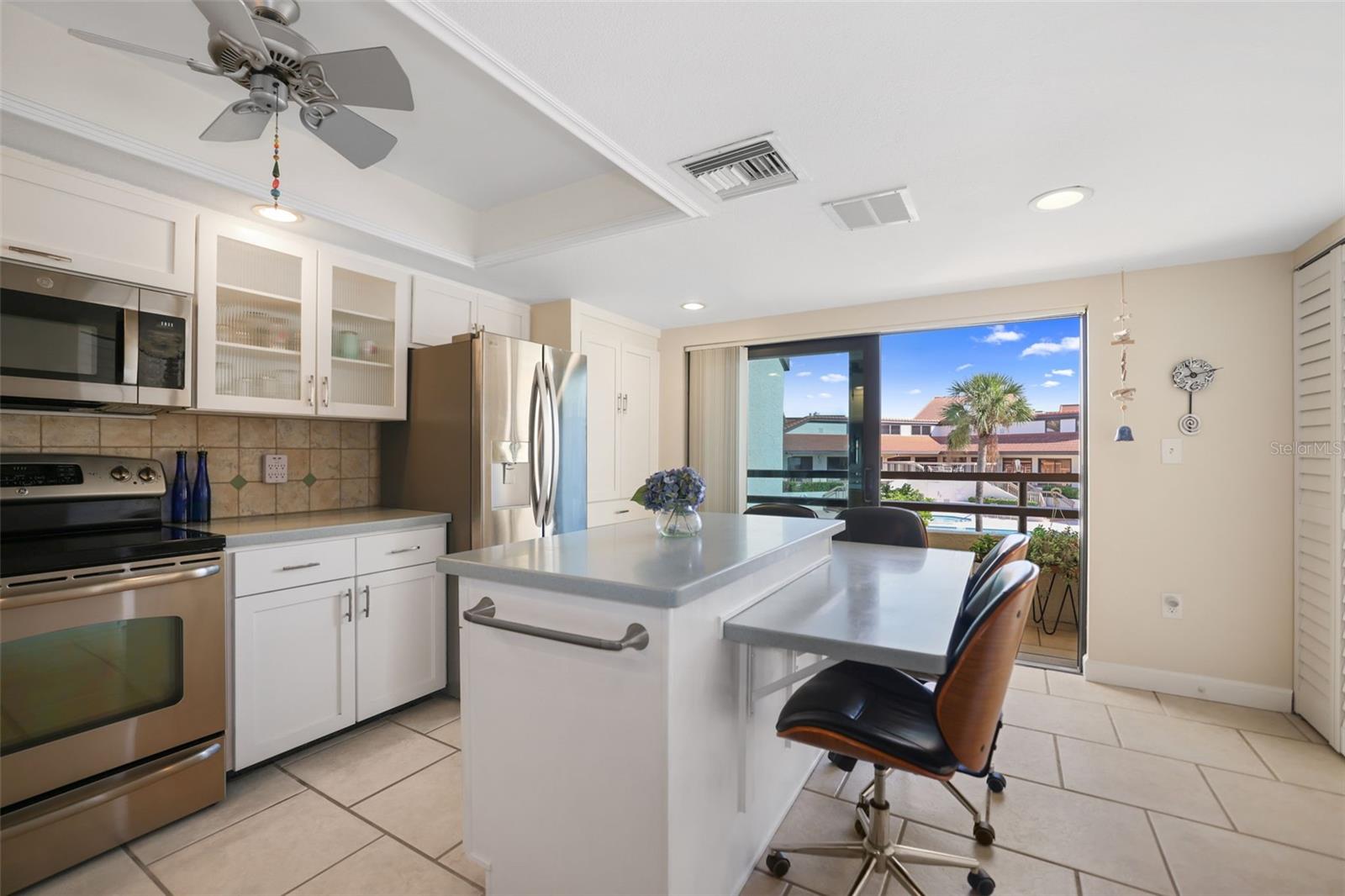 St. Petersburg, Florida, 33715, United States, 3 Bedrooms Bedrooms, ,3 BathroomsBathrooms,Residential,For Sale,1995110