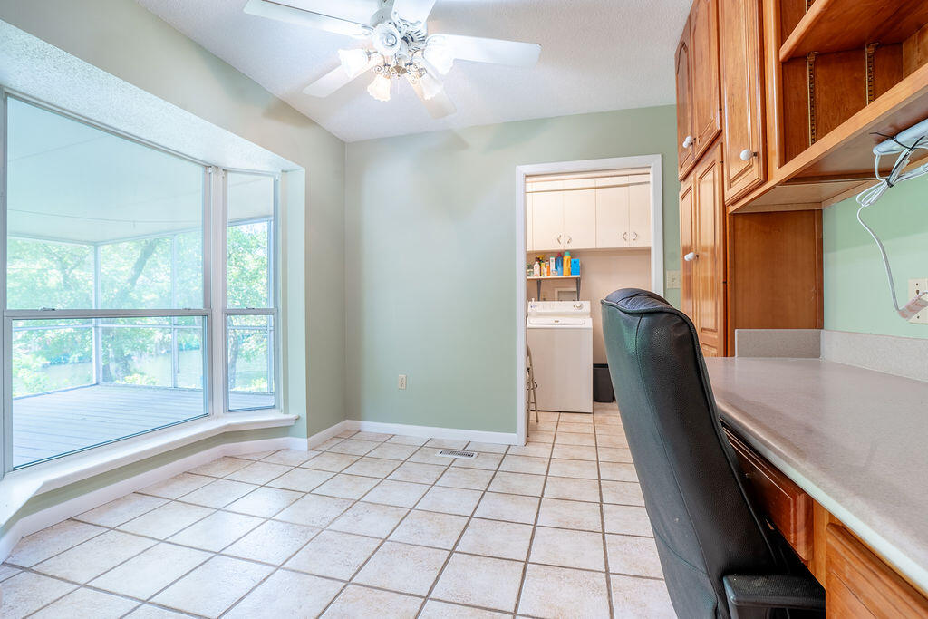Fort Walton Beach, Florida, 32547, United States, 4 Bedrooms Bedrooms, ,3 BathroomsBathrooms,Residential,For Sale,1807234