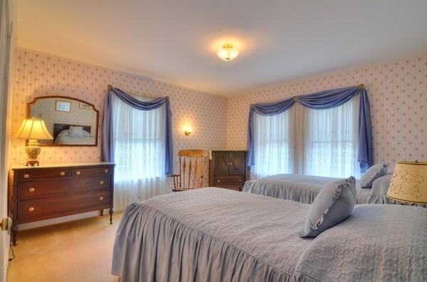 Quincy, Massachusetts, 02169, United States, 4 Bedrooms Bedrooms, ,2 BathroomsBathrooms,Residential,For Sale,1942556