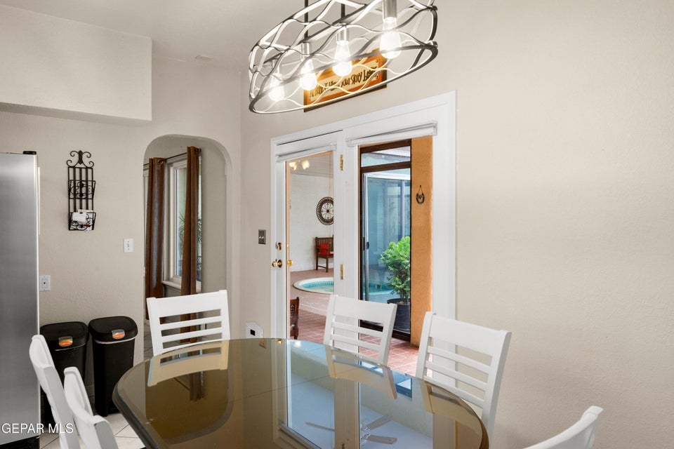 El Paso, Texas, 79912, United States, 4 Bedrooms Bedrooms, ,2 BathroomsBathrooms,Residential,For Sale,1921658