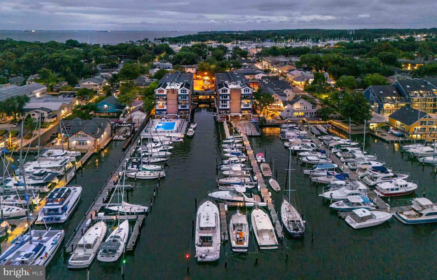 Annapolis, Maryland, 21403, United States, 1 Bedroom Bedrooms, ,1 BathroomBathrooms,Residential,For Sale,1860051