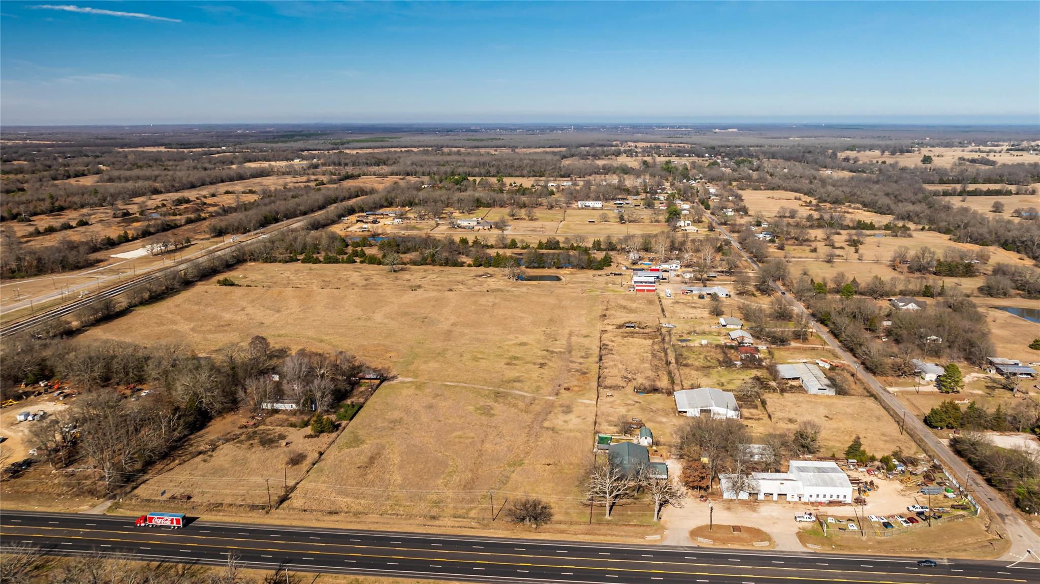 Paris, Texas, 75462, United States, 3 Bedrooms Bedrooms, ,2 BathroomsBathrooms,Residential,For Sale,2008207