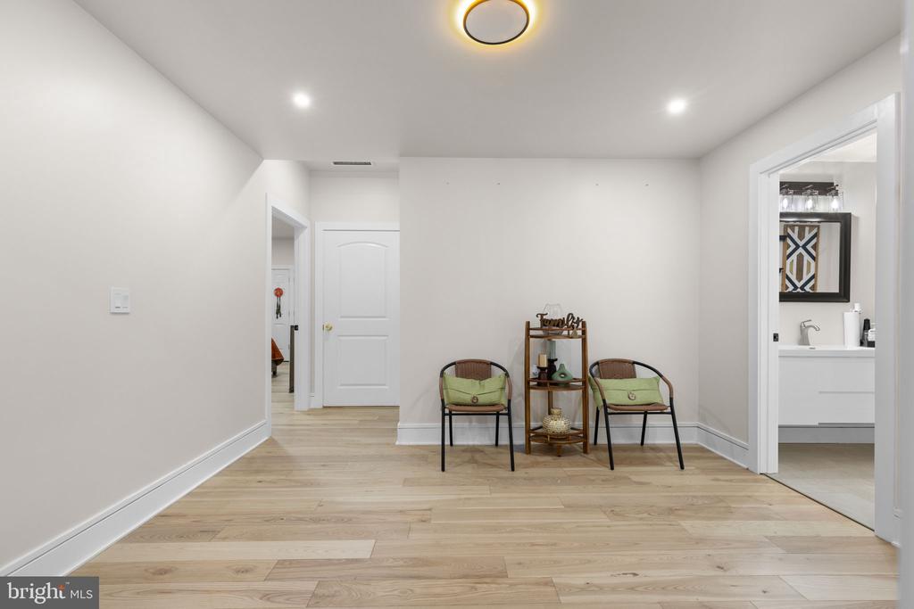 Spotsylvania, Virginia, 22551, United States, 4 Bedrooms Bedrooms, ,4 BathroomsBathrooms,Residential,For Sale,1981992