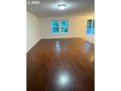 Ridgefield, Washington, 98642, United States, 4 Bedrooms Bedrooms, ,2 BathroomsBathrooms,Residential,For Sale,1965186