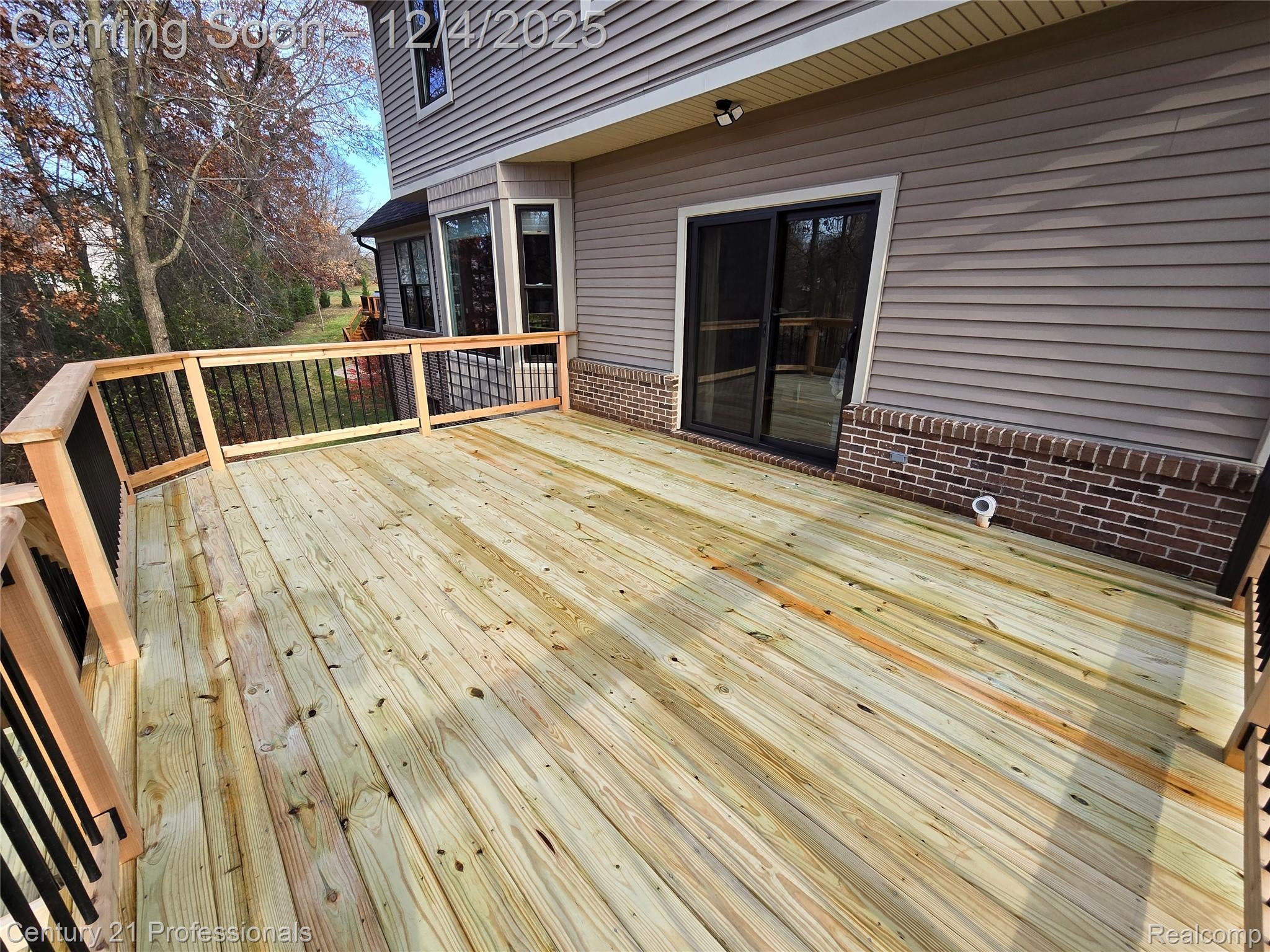 Orion, Michigan, 48360, United States, 4 Bedrooms Bedrooms, ,4 BathroomsBathrooms,Residential,For Sale,2001208