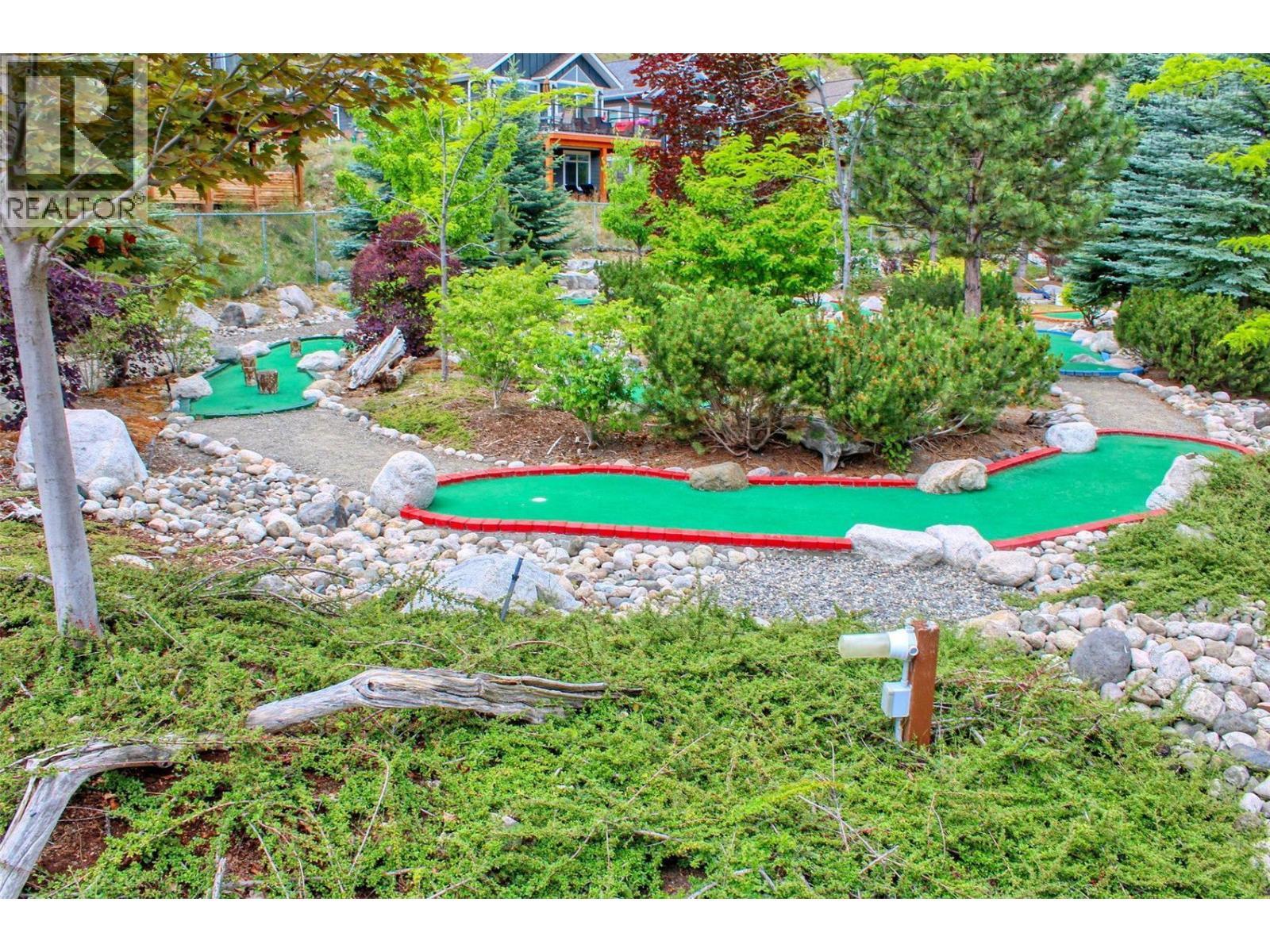 KELOWNA, British Columbia, V1Z 3R8, CA, 3 Bedrooms Bedrooms, ,2 BathroomsBathrooms,Residential,For Sale,1950768