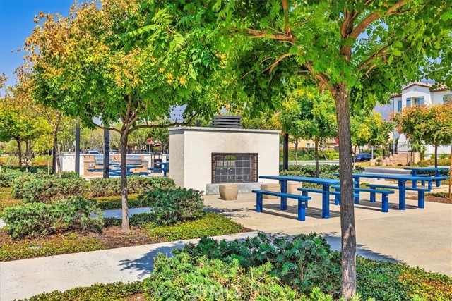 Fontana, California, 92336, United States, 3 Bedrooms Bedrooms, ,2 BathroomsBathrooms,Residential,For Sale,1931875