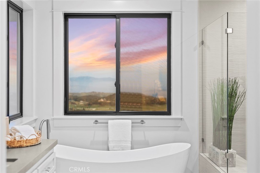 Murrieta, California, 92562, United States, 4 Bedrooms Bedrooms, ,4 BathroomsBathrooms,Residential,For Sale,1991756