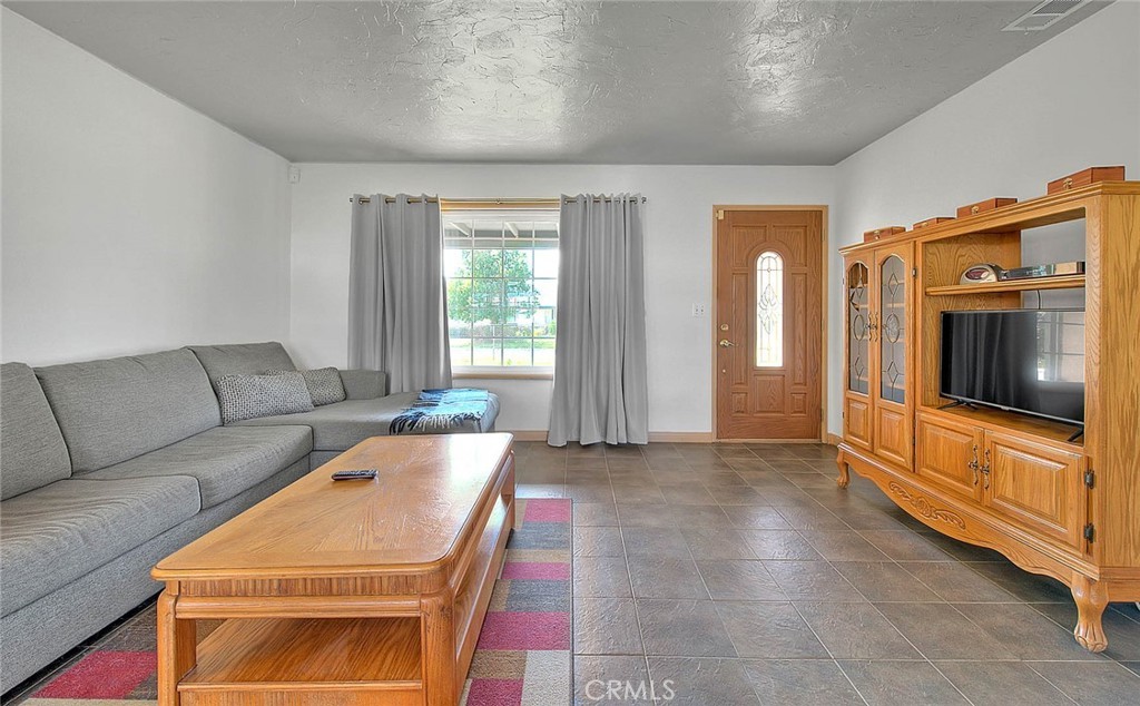 Calimesa, California, 92320, United States, 3 Bedrooms Bedrooms, ,2 BathroomsBathrooms,Residential,For Sale,1977889