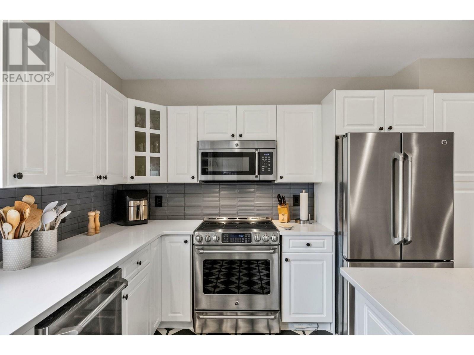 KELOWNA, British Columbia, V1Y 6A2, CA, 4 Bedrooms Bedrooms, ,3 BathroomsBathrooms,Residential,For Sale,1838696