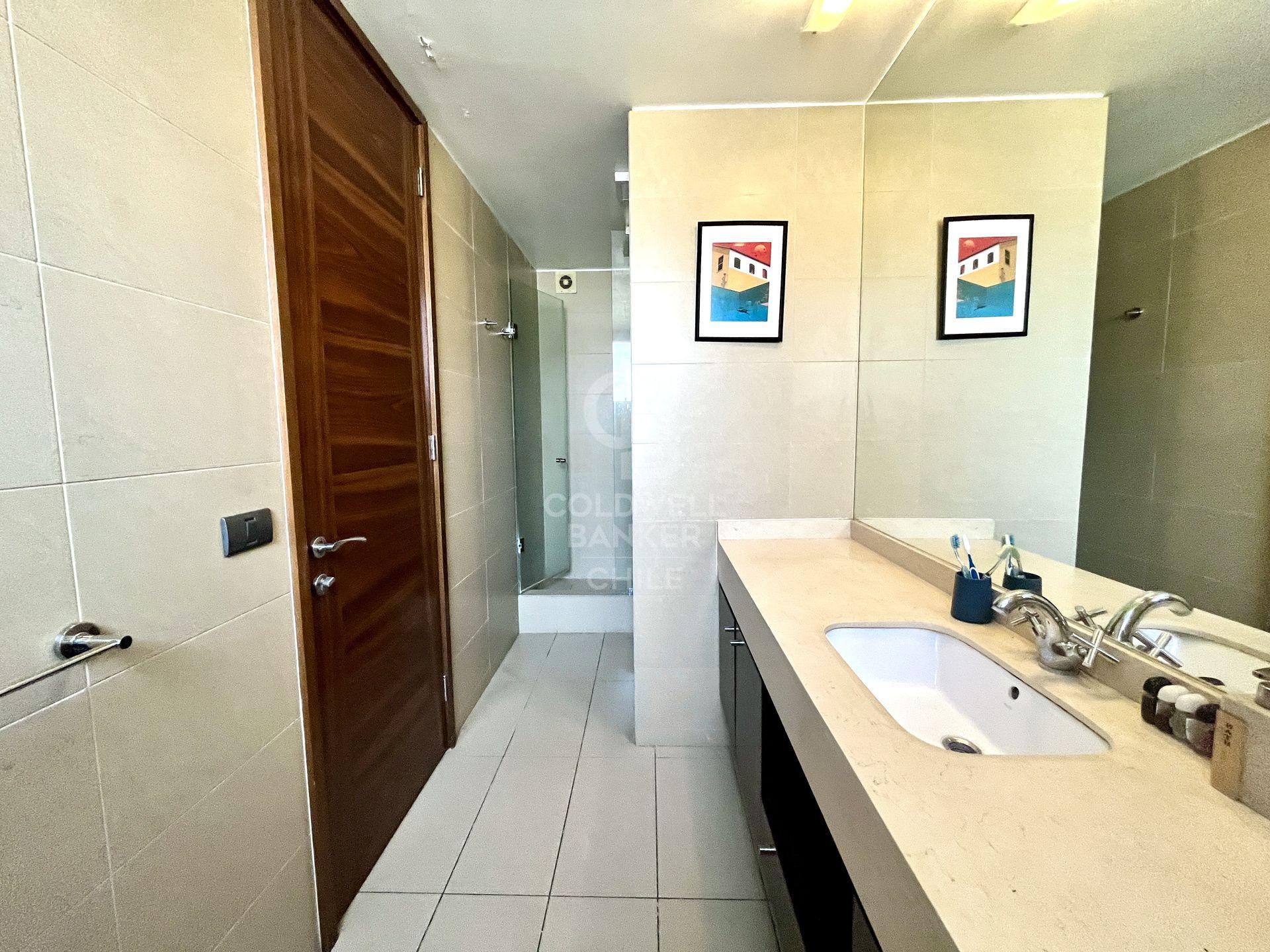 Las Condes, Chile, 3 Bedrooms Bedrooms, ,3 BathroomsBathrooms,Residential,For Sale,1786427