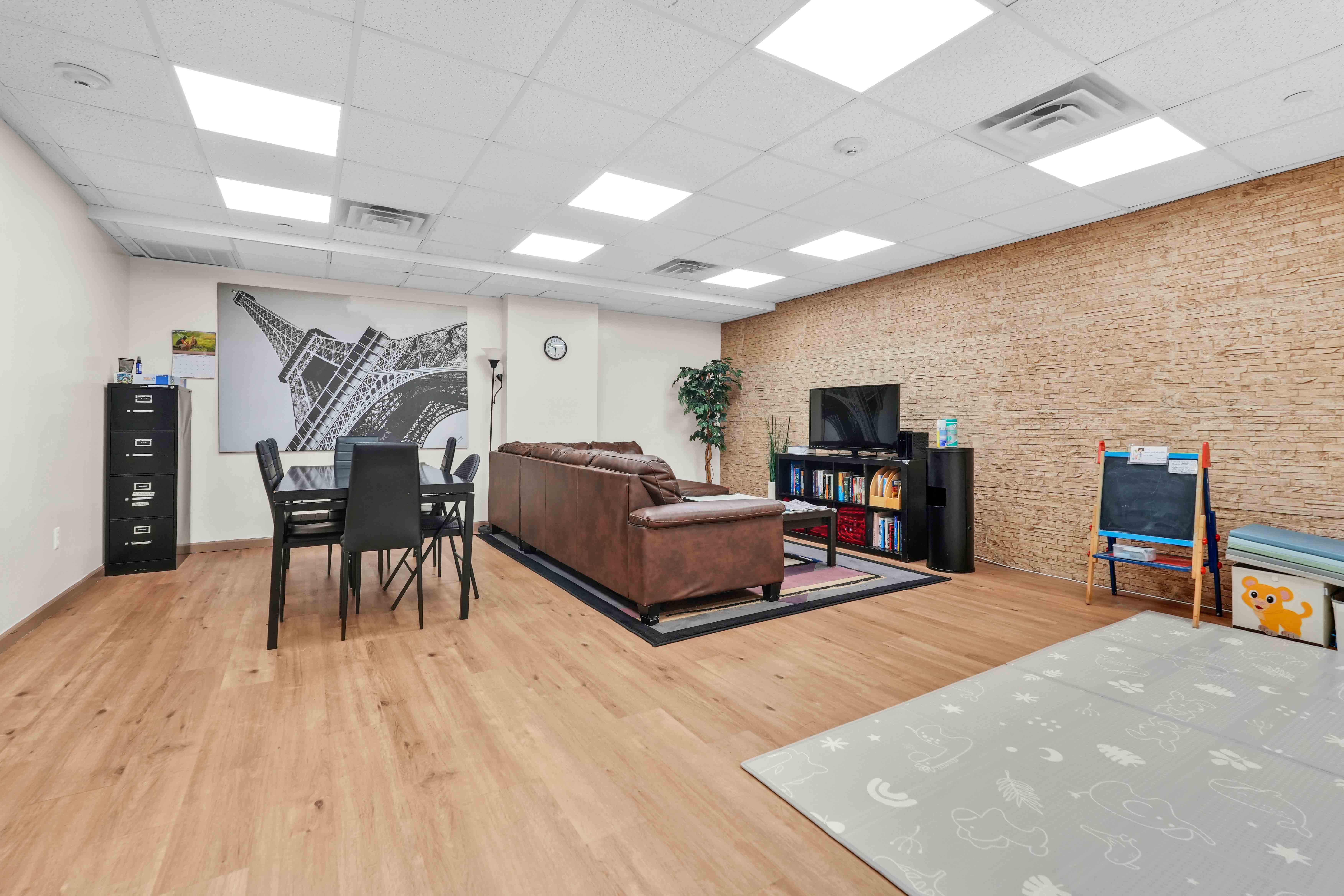  11624 Grosvenor Lane #15B, Kew Gardens, NY, 11418 - 物件實景