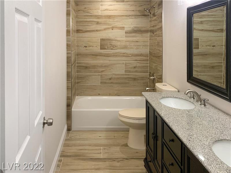 Las Vegas, Nevada, 89122, United States, 5 Bedrooms Bedrooms, ,4 BathroomsBathrooms,Residential,For Sale,2008777