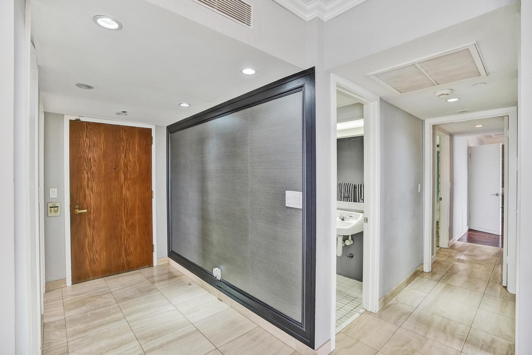  19355 Turnberry Way, Aventura, FL, 33180 - 物件實景