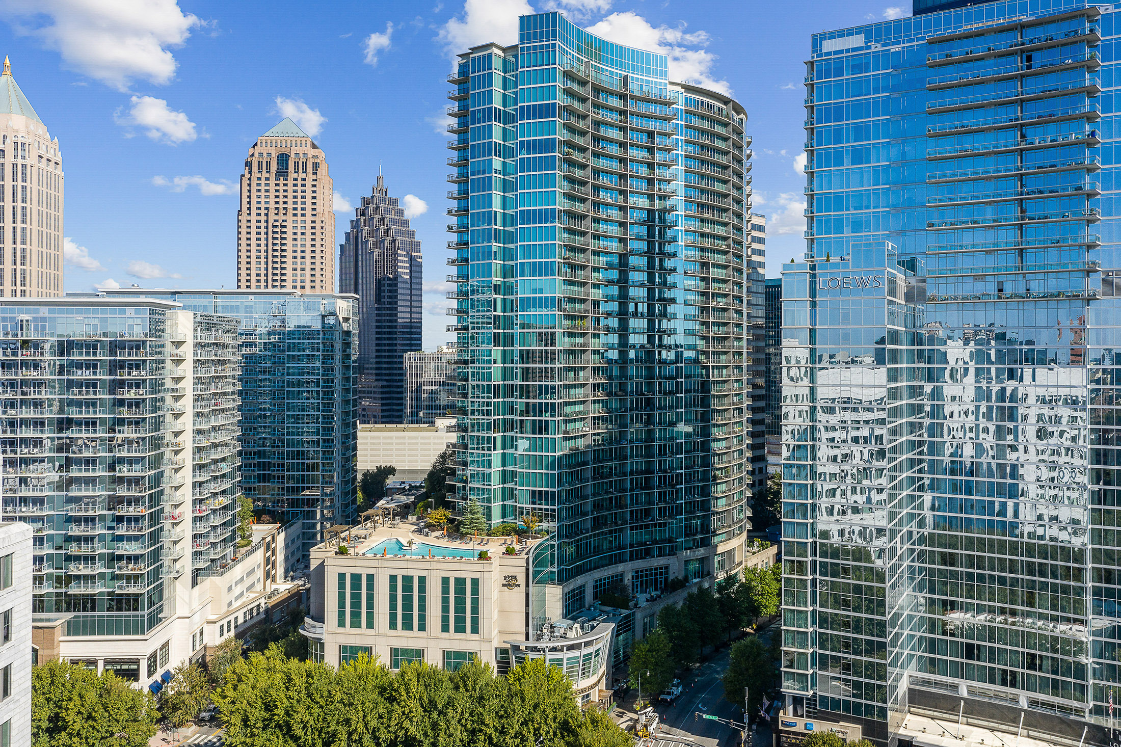 Stunning Southwest Views from Corner Residence at 1010 Midtown - 物件實景