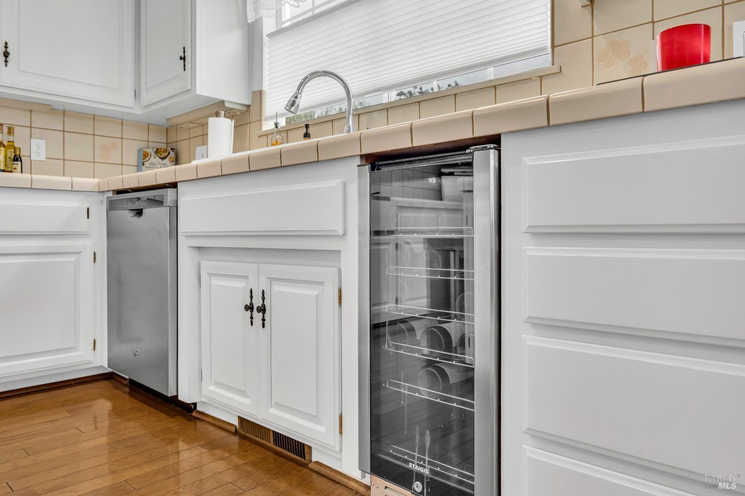 Napa, California, 94558, United States, 4 Bedrooms Bedrooms, ,3 BathroomsBathrooms,Residential,For Sale,2006007