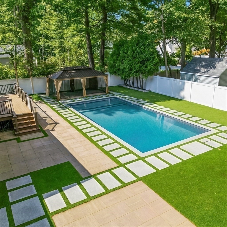 Natick, Massachusetts, 01760, United States, 4 Bedrooms Bedrooms, ,4 BathroomsBathrooms,Residential,For Sale,1950853