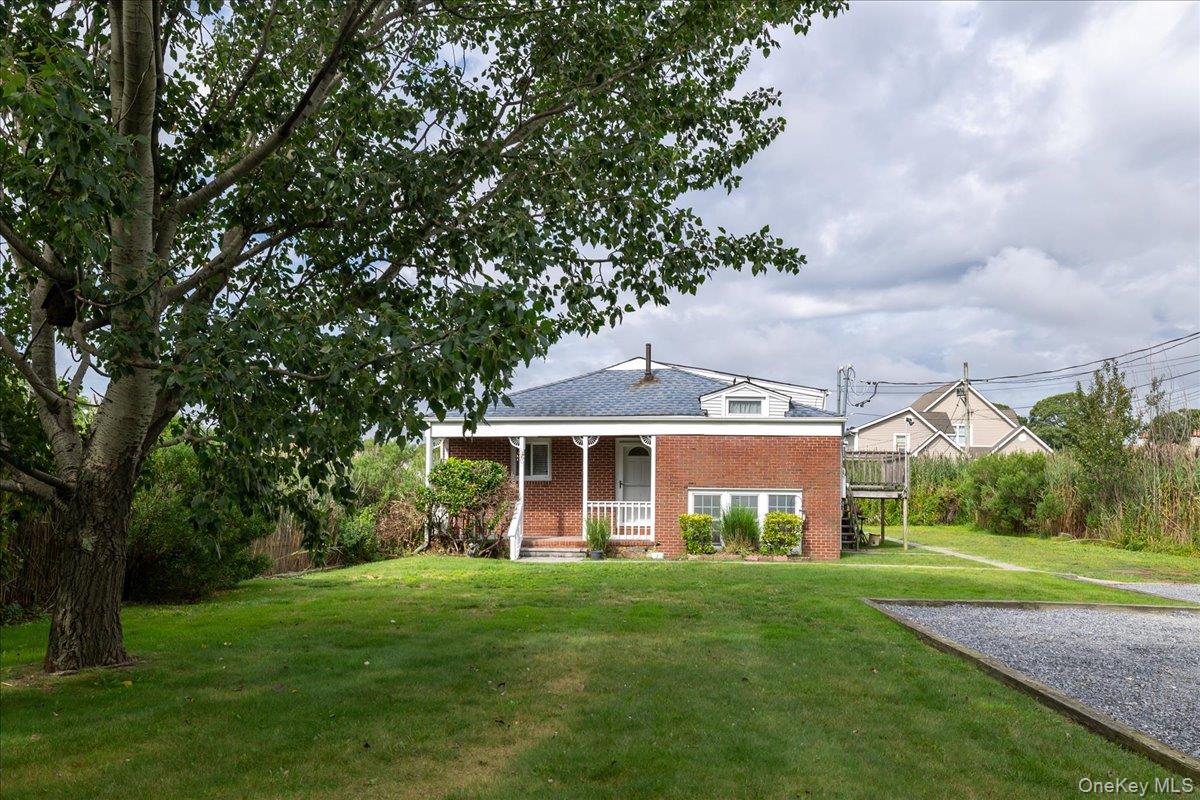 Riverdale Ave, Massapequa, NY 11758 #1