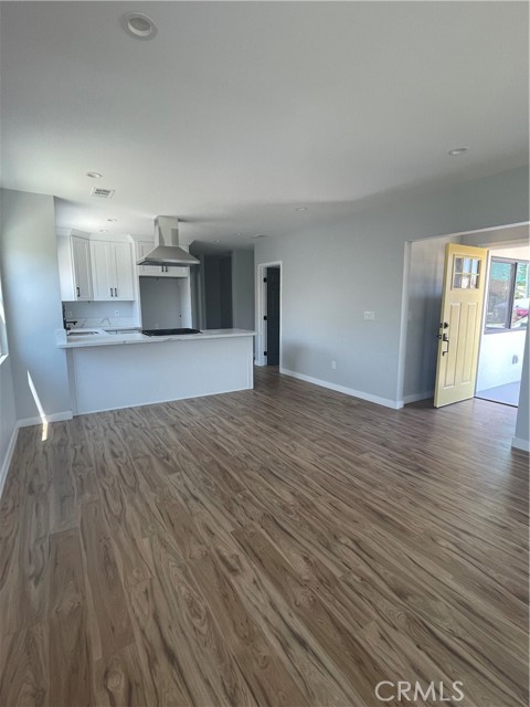 Compton, California, 90221, United States, 3 Bedrooms Bedrooms, ,2 BathroomsBathrooms,Residential,For Sale,1899537
