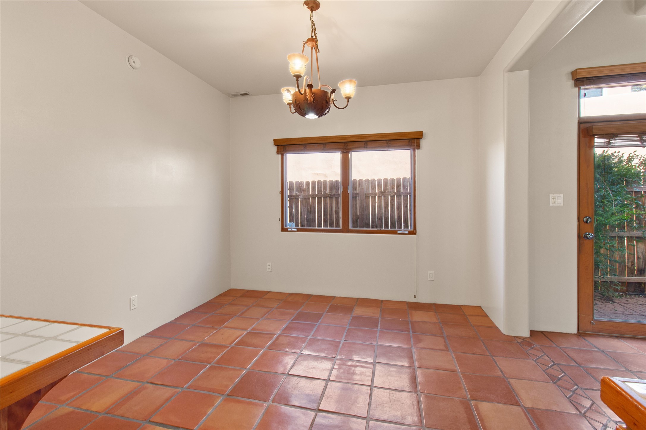  3008 Cliff Palace - 物件實景