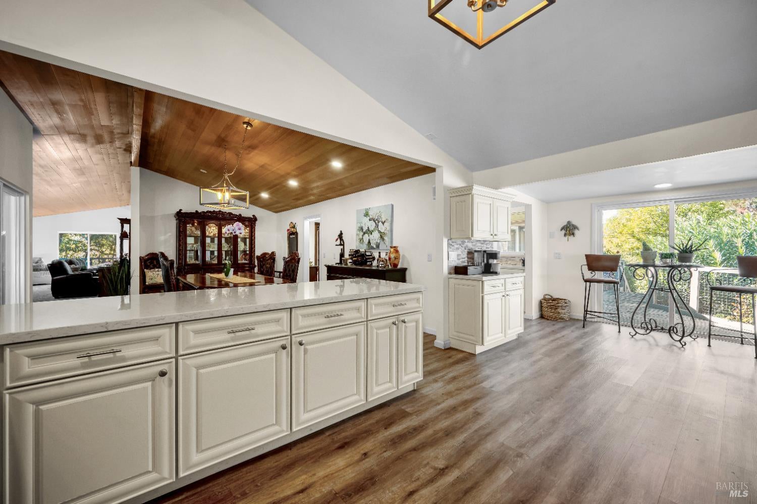 Ukiah, California, 95482, United States, 3 Bedrooms Bedrooms, ,4 BathroomsBathrooms,Residential,For Sale,2000121