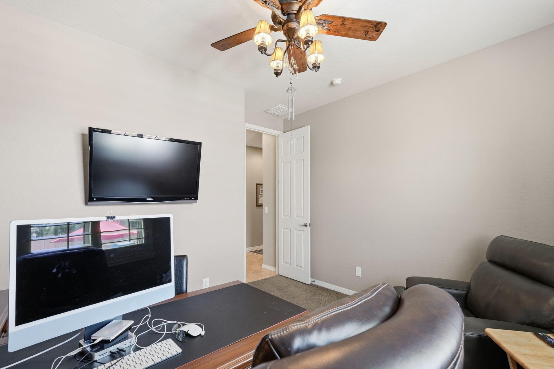  3009 E Meadowview Drive ¦ Gilbert, AZ - 物件實景