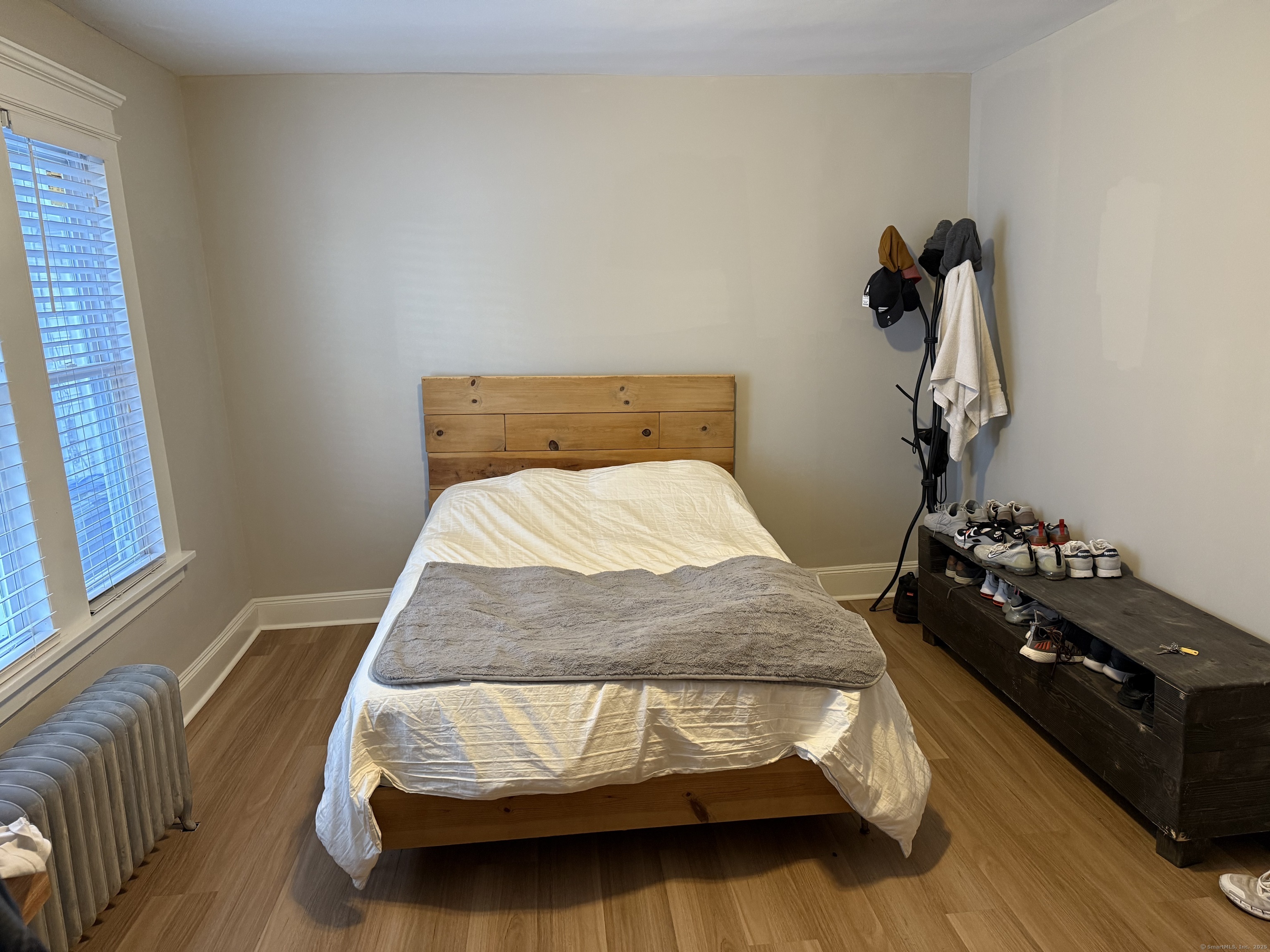 Bridgeport, Connecticut, 06606, United States, 10 Bedrooms Bedrooms, ,2 BathroomsBathrooms,Residential,For Sale,1974129