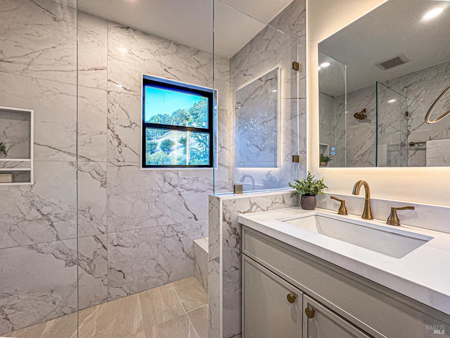 San Rafael, California, 94903, United States, 4 Bedrooms Bedrooms, ,3 BathroomsBathrooms,Residential,For Sale,1992901