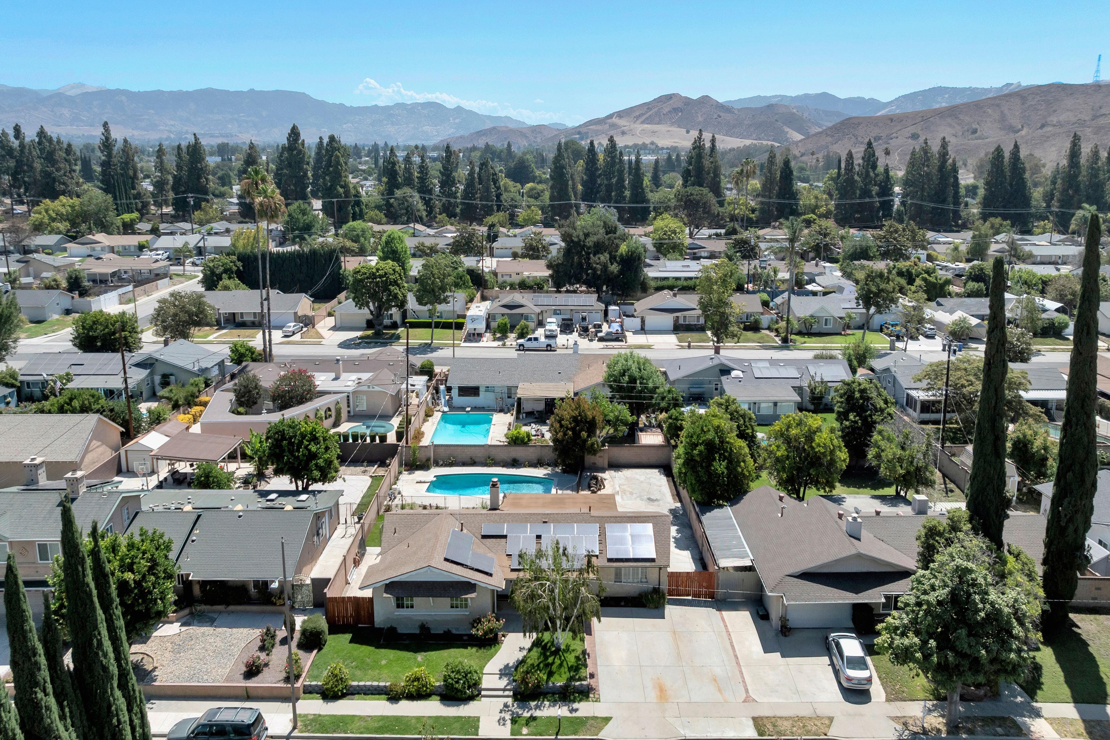  1556 Glacier Street, Simi Valley - 物件實景