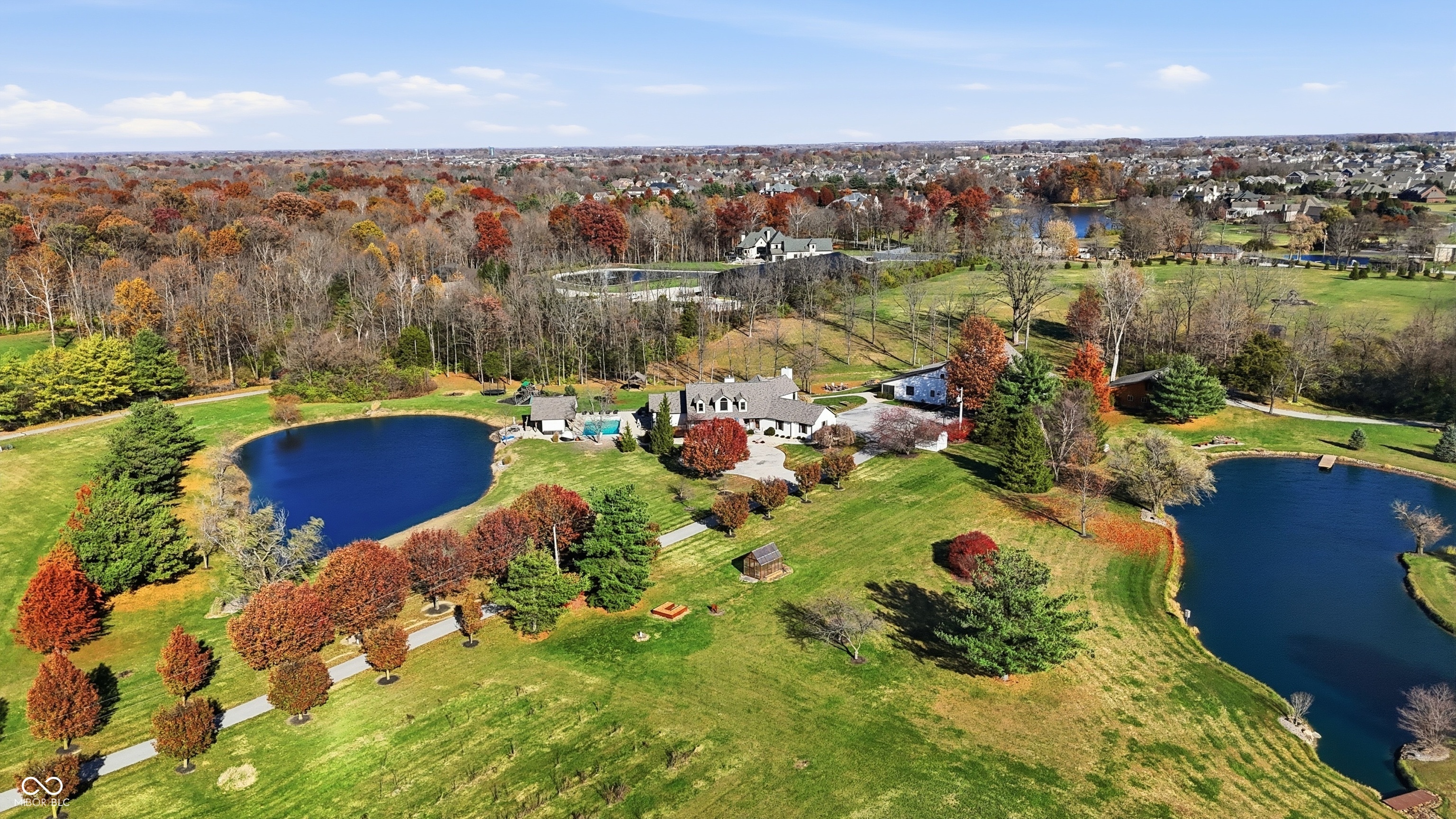 Bargersville, Indiana, 46106, United States, 5 Bedrooms Bedrooms, ,6 BathroomsBathrooms,Residential,For Sale,1992401