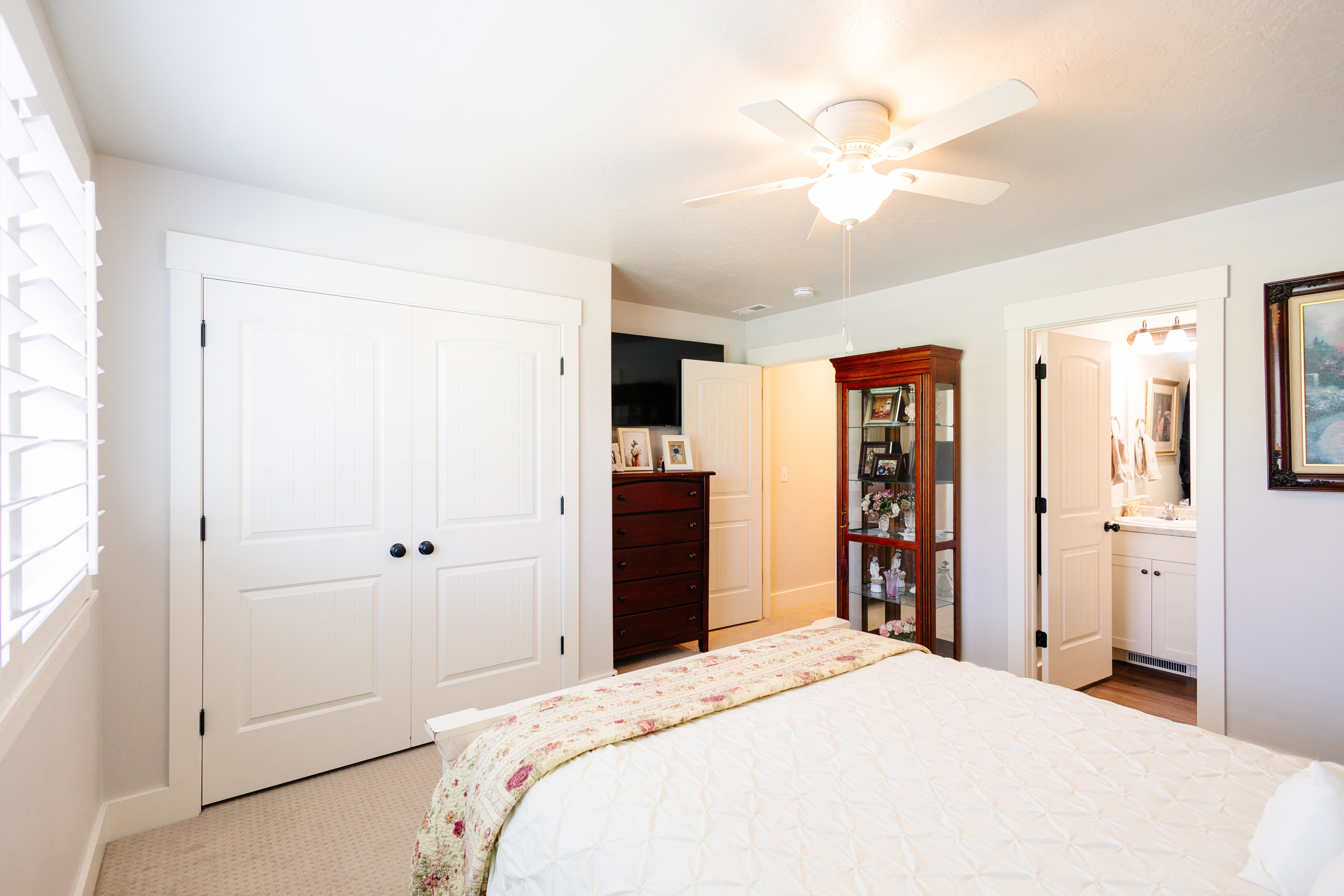 Hyde Park, Utah, 84318, United States, 4 Bedrooms Bedrooms, ,4 BathroomsBathrooms,Residential,For Sale,1921170