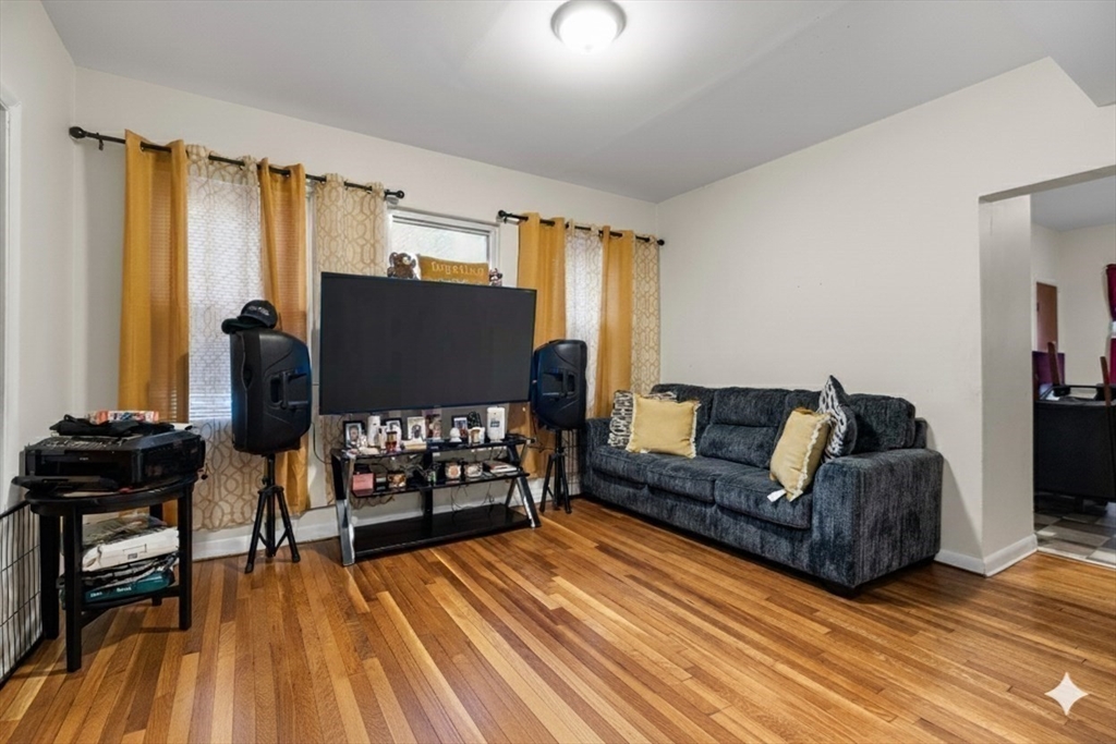 Boston, Massachusetts, 02126, United States, 9 Bedrooms Bedrooms, ,3 BathroomsBathrooms,Residential,For Sale,1975784