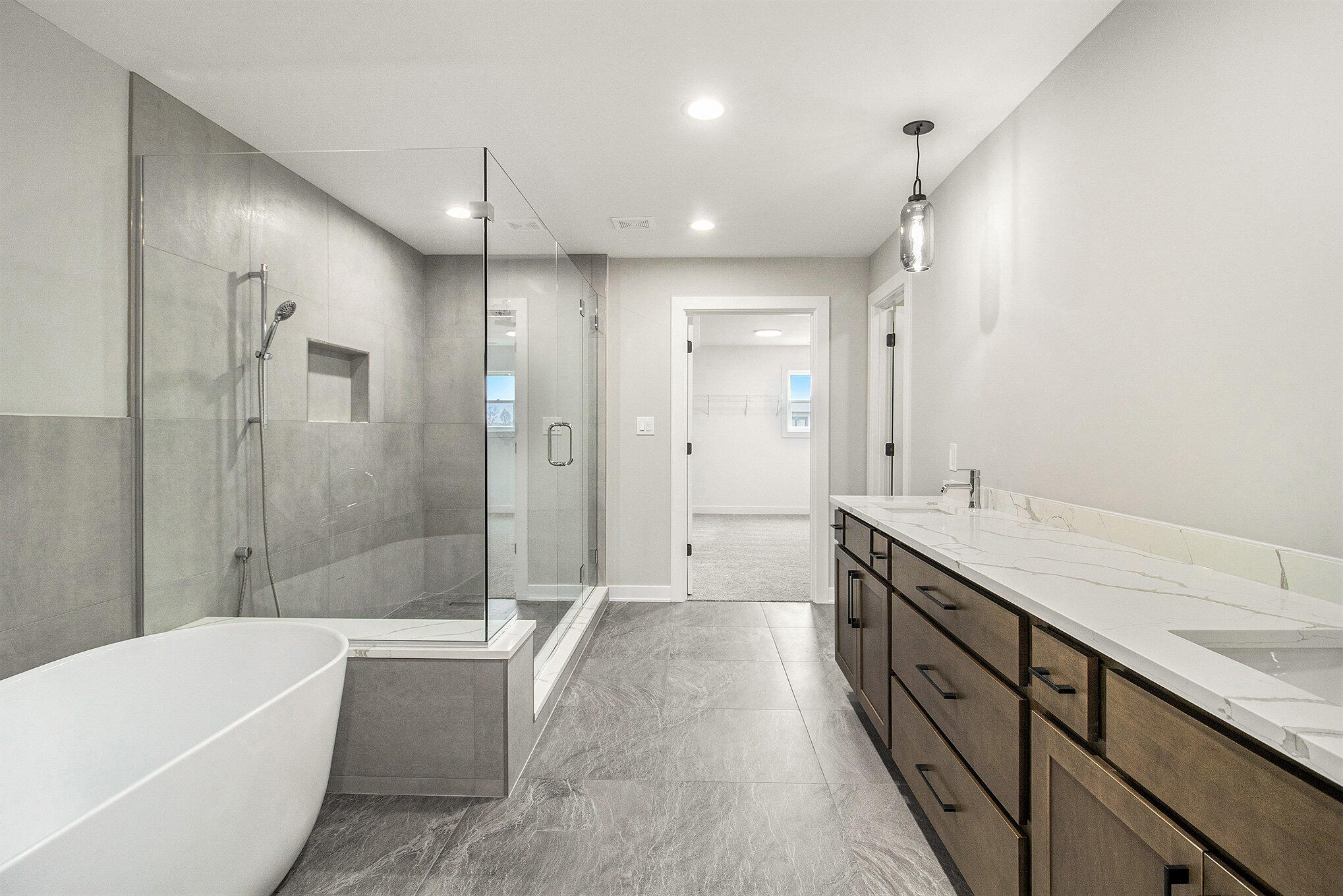 Cedar Lake, Indiana, 46303, United States, 4 Bedrooms Bedrooms, ,3 BathroomsBathrooms,Residential,For Sale,1999304