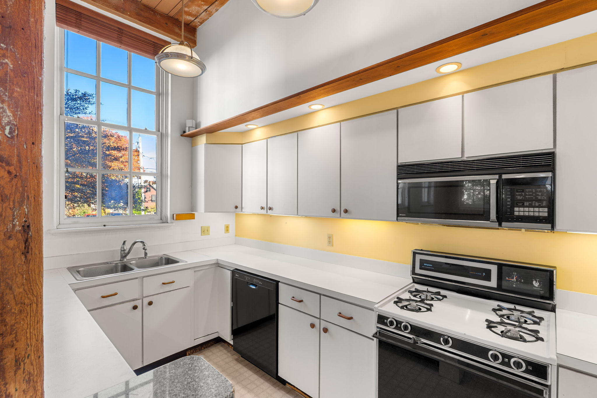  48 Kent St, Newburyport, MA, 01950 - 物件實景