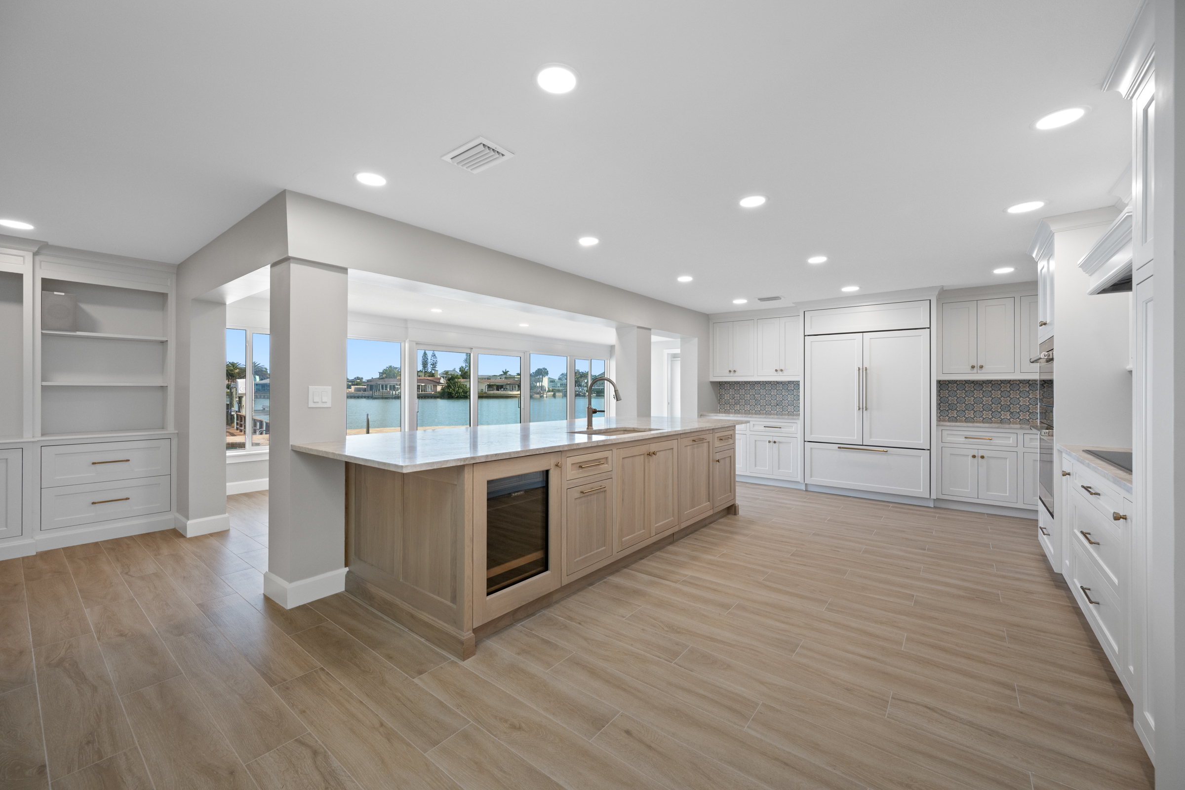 St Pete Beach, Florida, 33706, United States, 4 Bedrooms Bedrooms, ,3 BathroomsBathrooms,Residential,For Sale,2009657