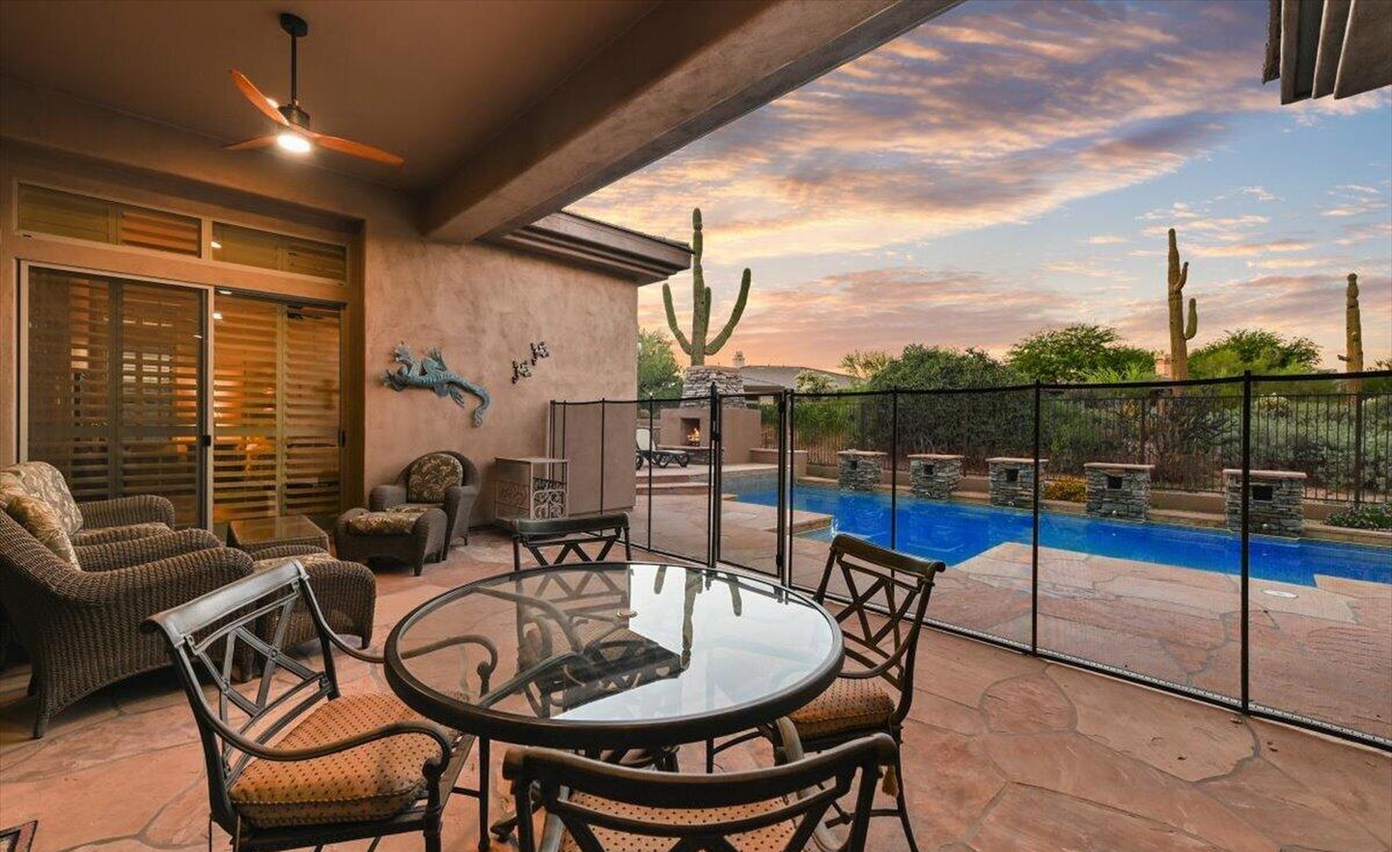  7696 E Moura Dr  Scottsdale, AZ - 物件實景