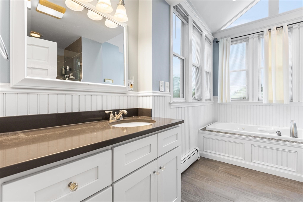 Boston, Massachusetts, 02129, United States, 5 Bedrooms Bedrooms, ,2 BathroomsBathrooms,Residential,For Sale,1890648