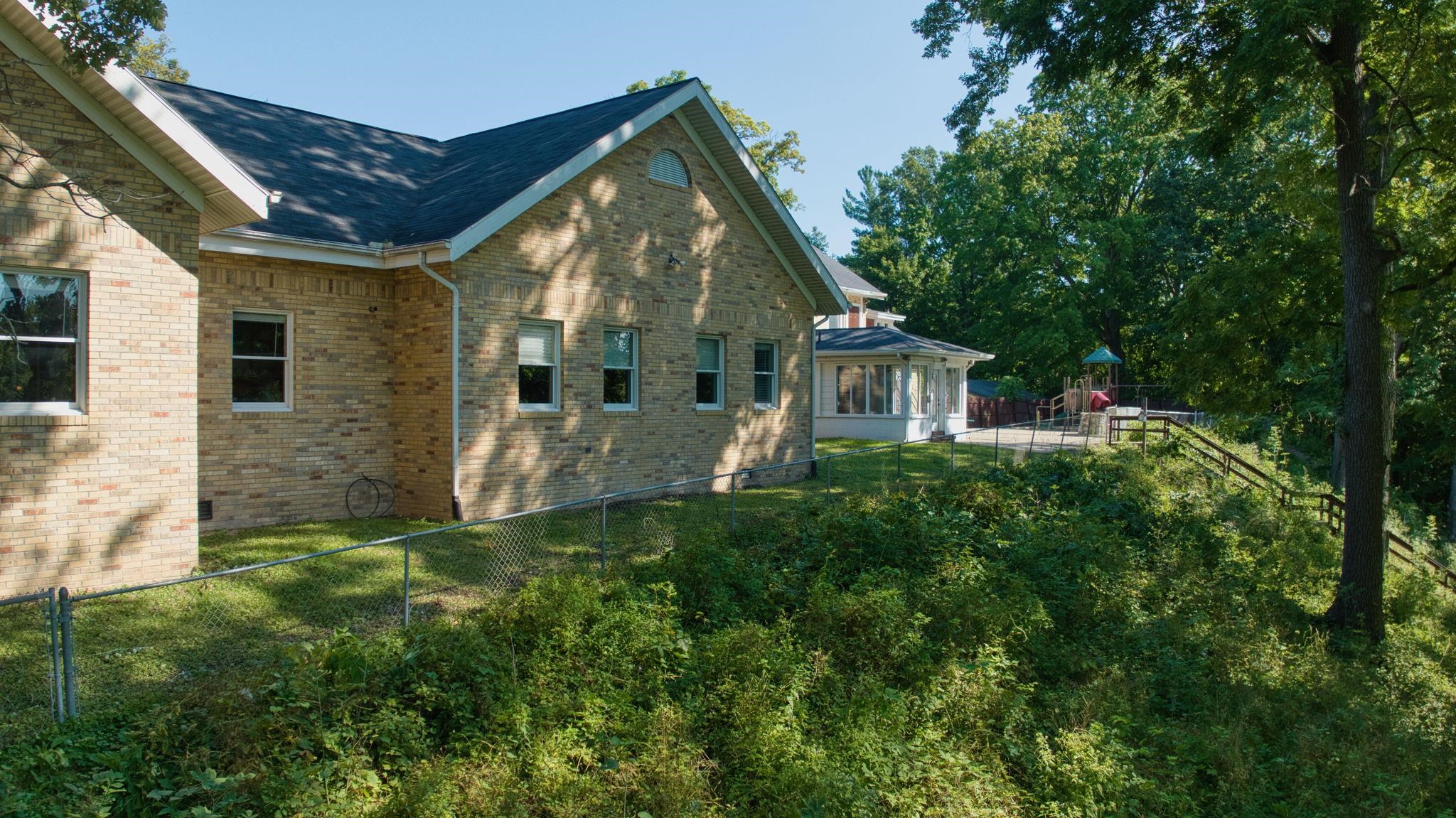 Midland, Michigan, 48640, United States, 9 Bedrooms Bedrooms, ,5 BathroomsBathrooms,Residential,For Sale,1943918