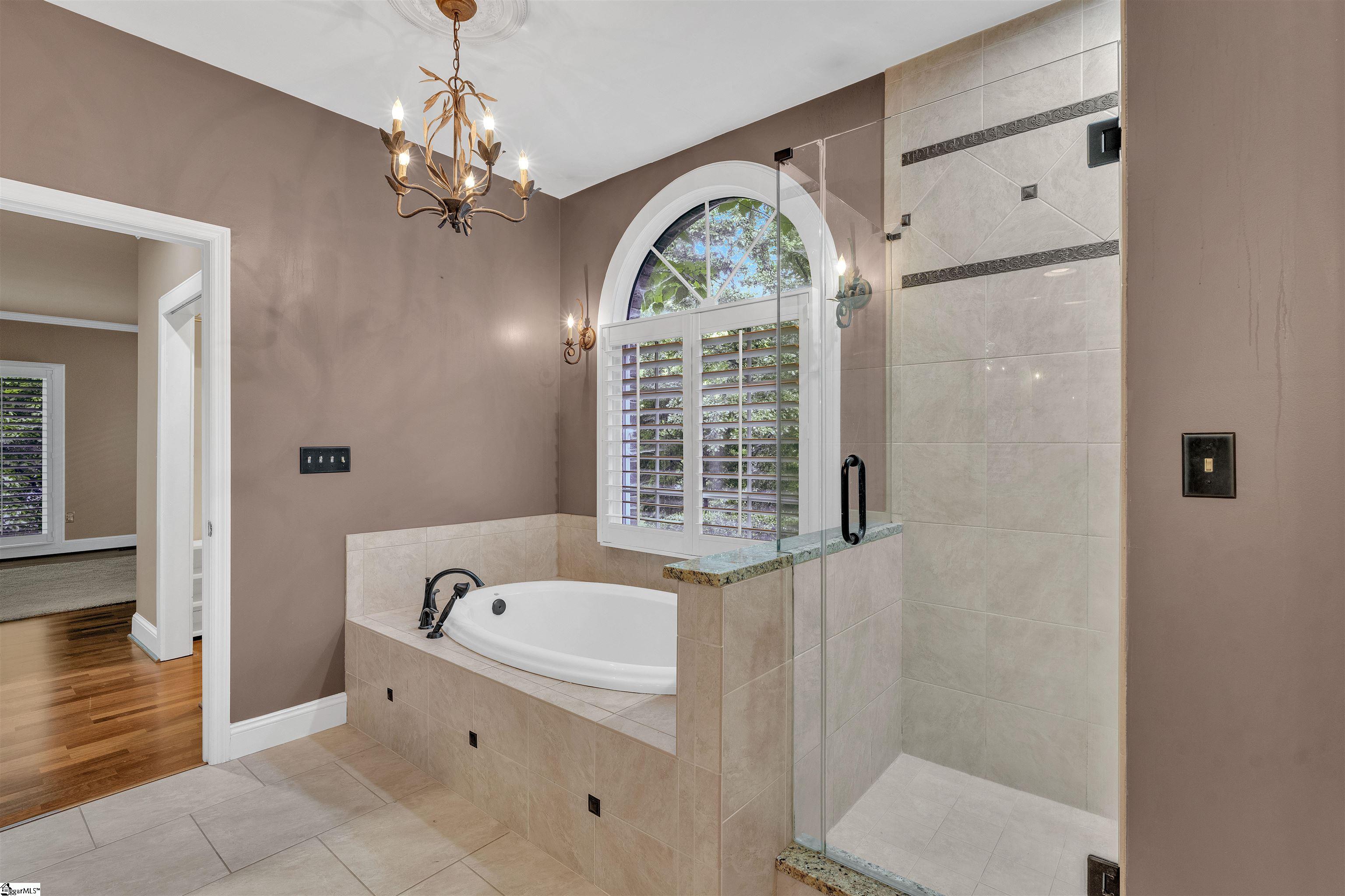 Spartanburg, South Carolina, 29306, United States, 4 Bedrooms Bedrooms, ,5 BathroomsBathrooms,Residential,For Sale,1913209