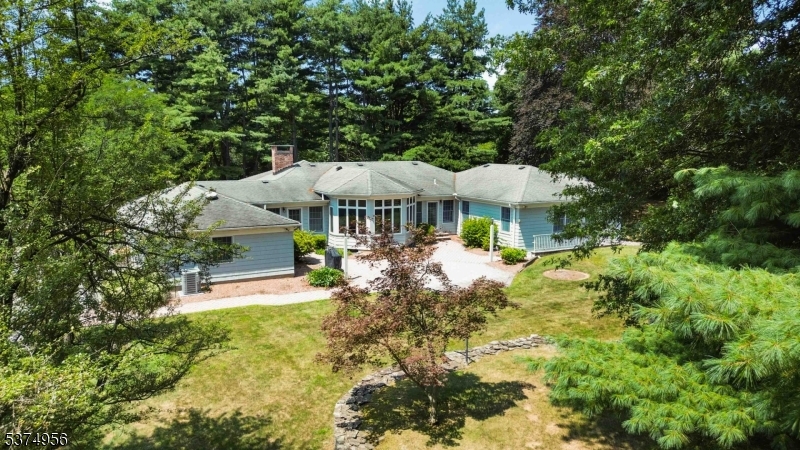 Madison Boro, New Jersey, 07940, United States, 4 Bedrooms Bedrooms, ,3 BathroomsBathrooms,Residential,For Sale,1906831