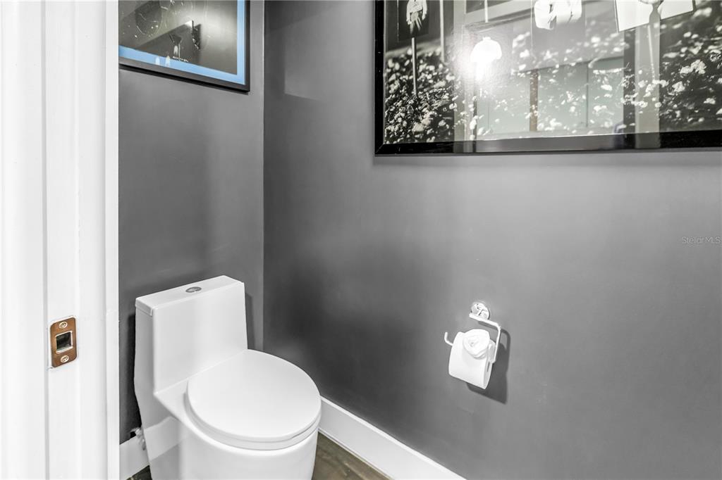 St Petersburg, Florida, 33704, United States, 4 Bedrooms Bedrooms, ,4 BathroomsBathrooms,Residential,For Sale,1991901