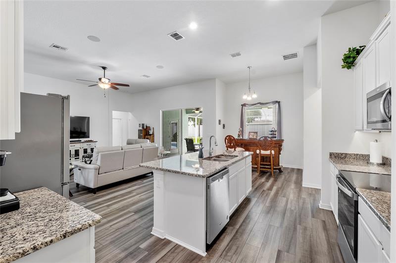 Port St Lucie, Florida, 34953, United States, 4 Bedrooms Bedrooms, ,3 BathroomsBathrooms,Residential,For Sale,1905925