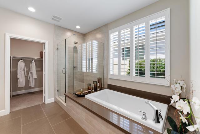 Murrieta, California, 92563, United States, 4 Bedrooms Bedrooms, ,3 BathroomsBathrooms,Residential,For Sale,1930051