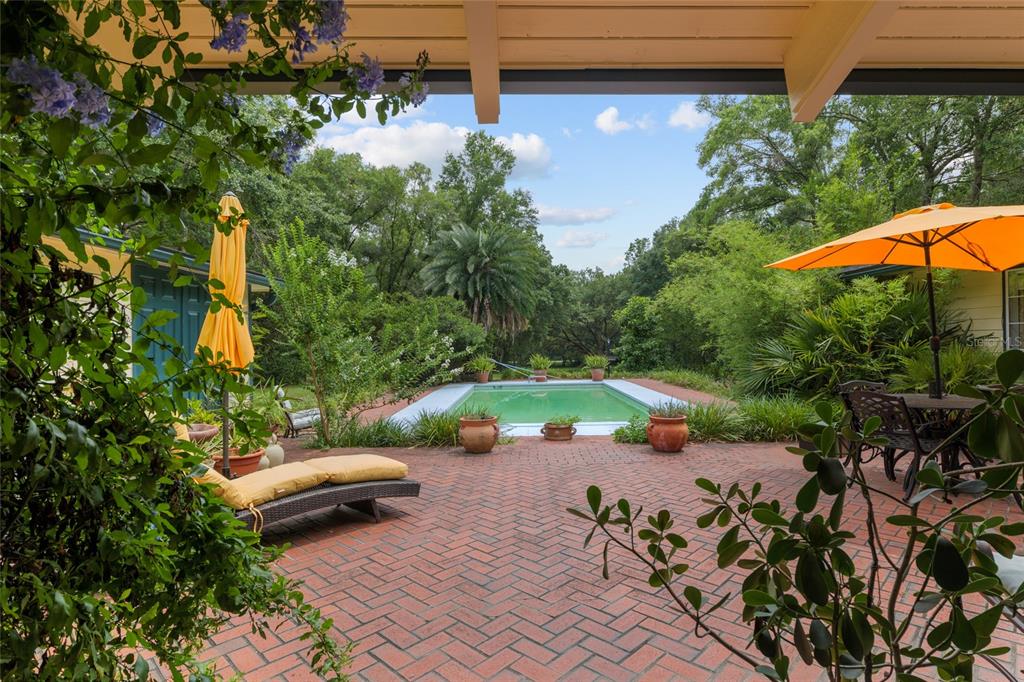 Newberry, Florida, 32669, United States, 3 Bedrooms Bedrooms, ,2 BathroomsBathrooms,Residential,For Sale,1847426