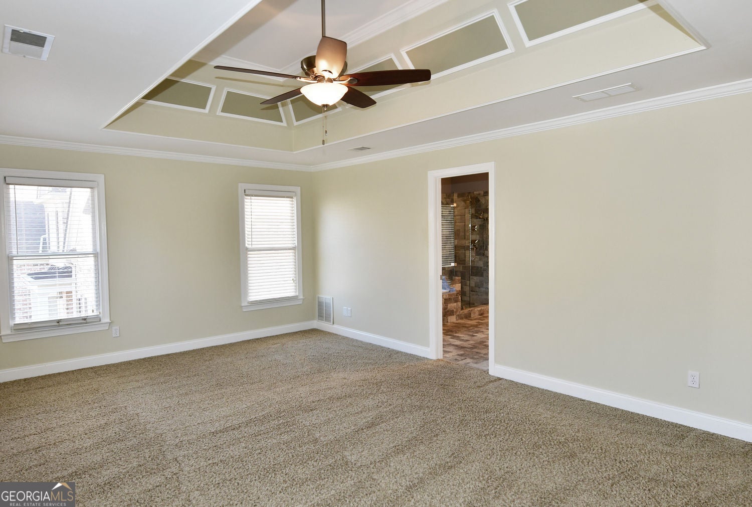 Hoschton, Georgia, 30548, United States, 5 Bedrooms Bedrooms, ,4 BathroomsBathrooms,Residential,For Sale,1992517